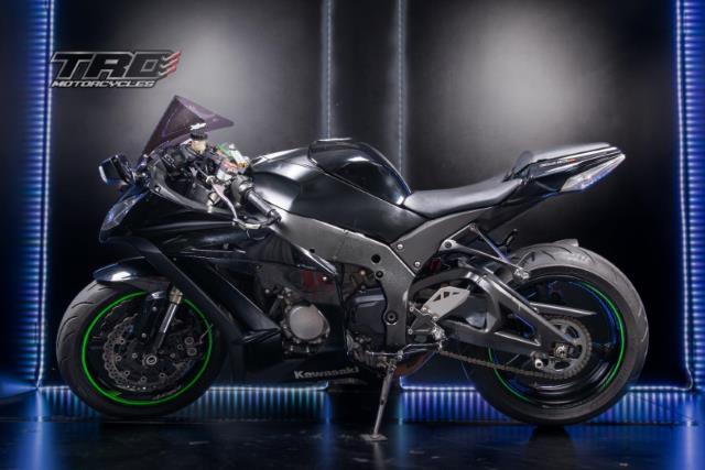 Kawasaki zx-10r super bikes for sale in South Africa - AutoTrader