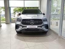 275886042