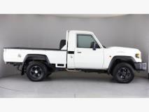 Toyota Land Cruiser 79 2.8GD-6 Single Cab Halfway Toyota Ottery
