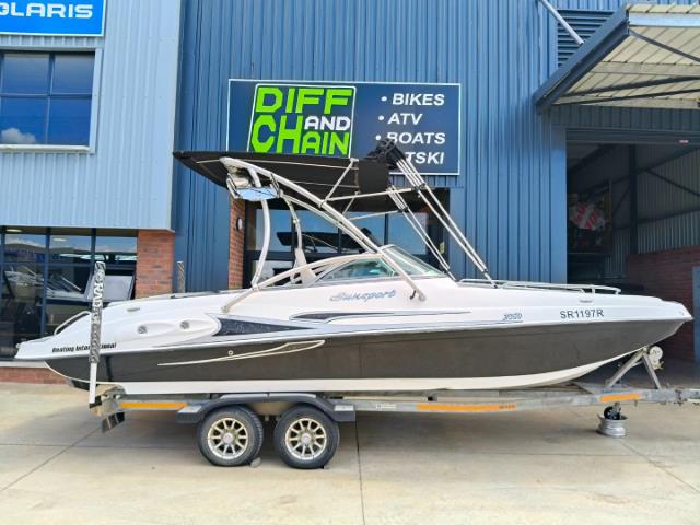 Acecraft Sunsport 2350 with v8 merc cruiser AUTOMATIC The Diff & Chain