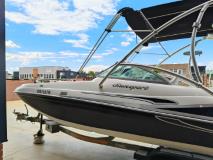 Acecraft Sunsport 2350 with v8 merc cruiser AUTOMATIC The Diff & Chain