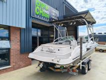 Acecraft Sunsport 2350 with v8 merc cruiser AUTOMATIC The Diff & Chain