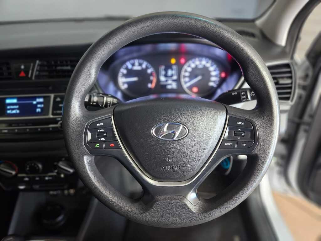 Hyundai i20 1.2 Motion Auto Investments Vredenburg