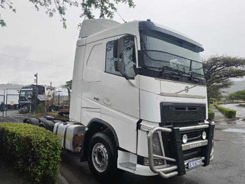 Volvo FH 440 TRUCK TRACTOR United Truck Centre