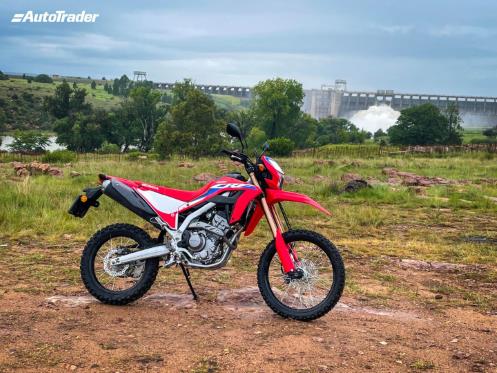 Spokes or Alloy? Why do off-road and street bikes need different wheel designs