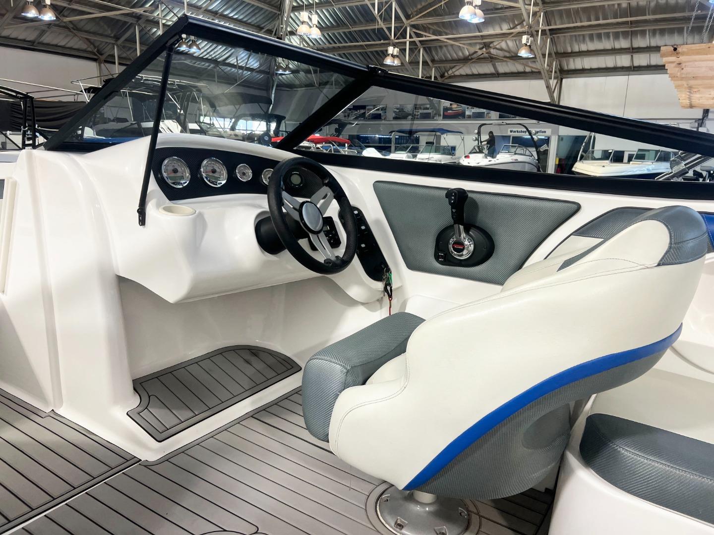 Navis 230 Waterworld