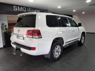 2018 Toyota Land Cruiser 200 4.5D-4D V8 VX-R for sale