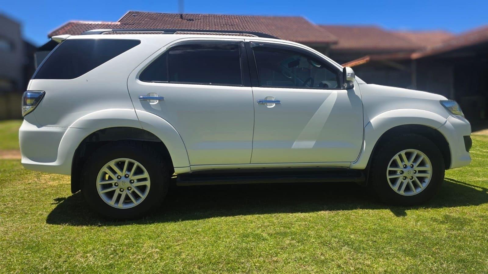 Toyota Fortuner 3.0D-4D 4x4 auto Autobahn Auto