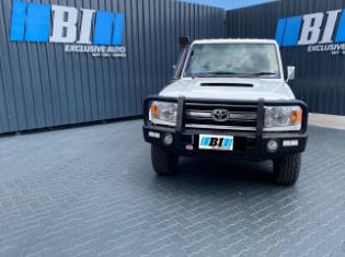 2015 Toyota Land Cruiser 79 4.5D-4D LX V8 for sale