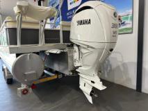 Yamaha Watermark 7500 ASX with F300 Yamaha Outboard Linex Lynnwood