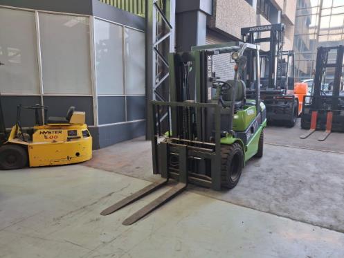 Clark C30 D Forklift Exchange CC