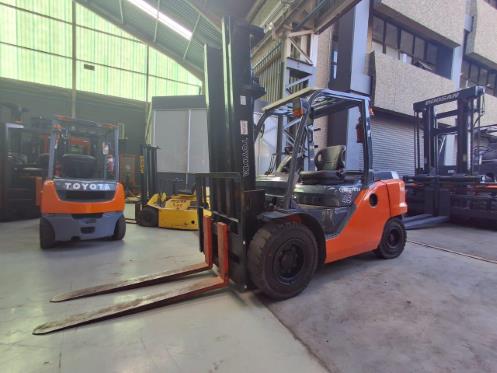 Toyota FD45N Forklift Exchange CC