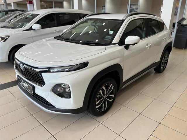 Toyota Starlet Cross 1.5 XR Auto Bidvest Mcccarthy Toyota Edwin Swales New Car