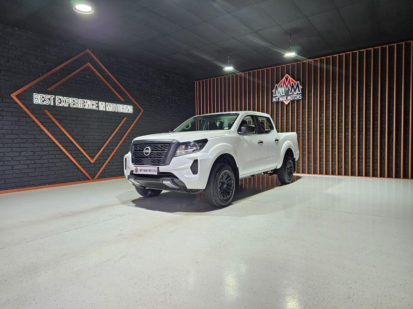 2025 Nissan Navara 2.5DDTi Double Cab Xe