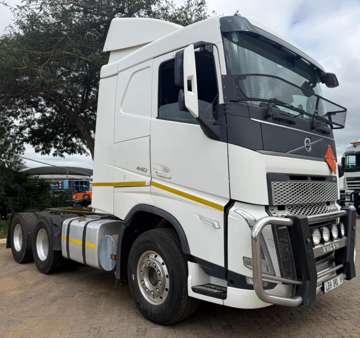 2024 Volvo FH440 TRUCK TRACTOR for sale