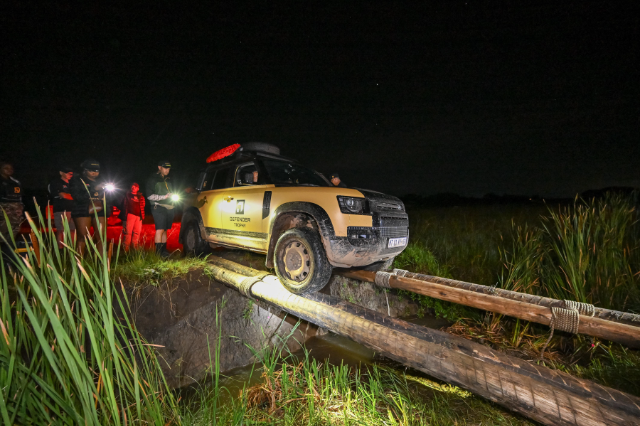 Land Rover Defender 110 Defender Trophy