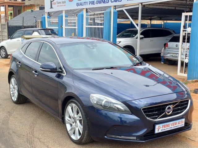 Volvo V40 D4 Inscription Prime View Auto