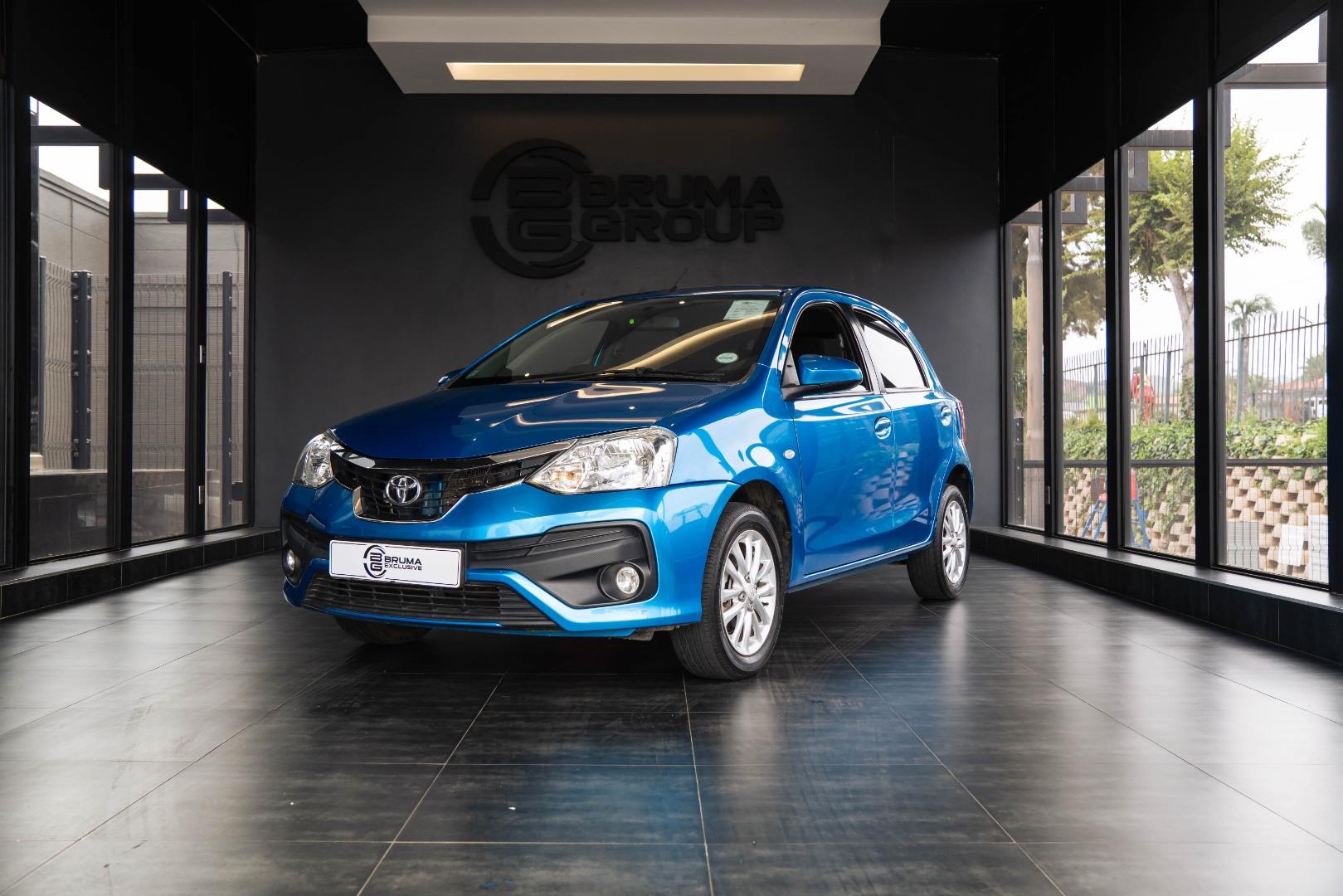 Toyota Etios hatch 1.5 Sprint Bruma Nissan