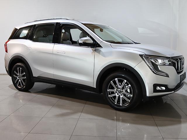 2025 Mahindra XUV700 2.0T AX7 for sale