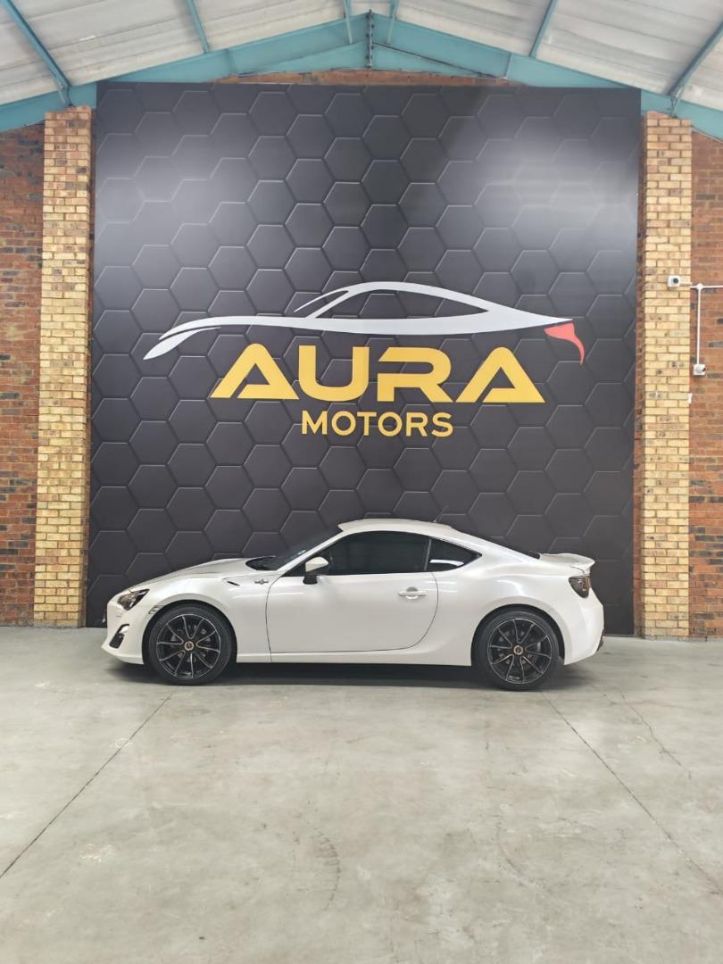 Toyota 86 2.0 High Aura Motors