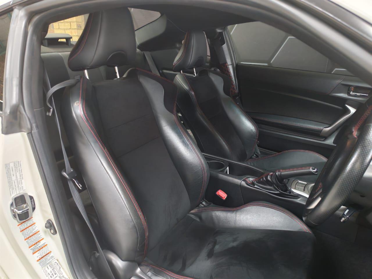 Toyota 86 2.0 High Aura Motors
