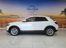 Volkswagen T-Roc 1.4TSI 110kW Design Naboom Toyota