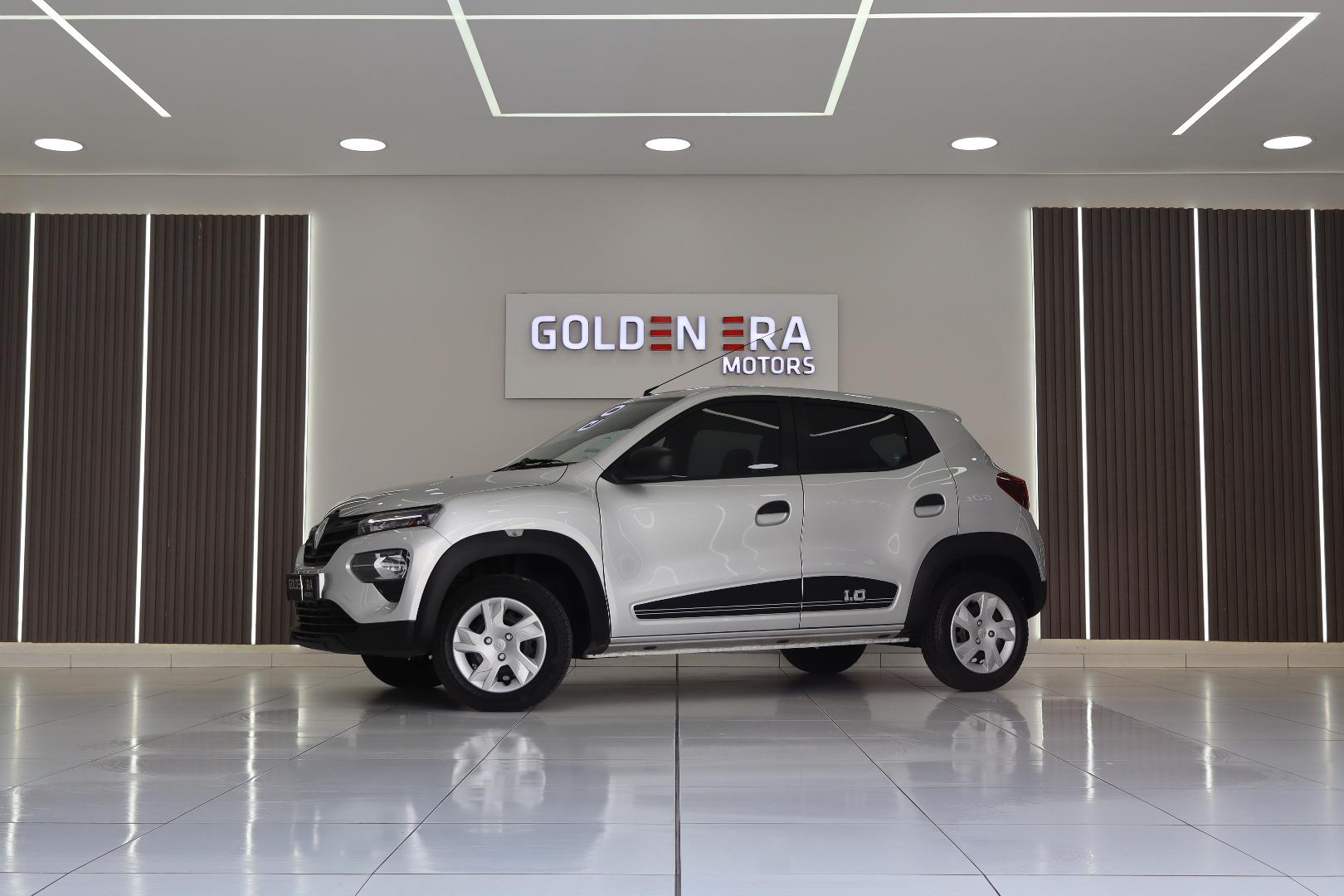 Pre-owned - 2024 Silver RENAULT KWID 1.0 Life with 44000 km