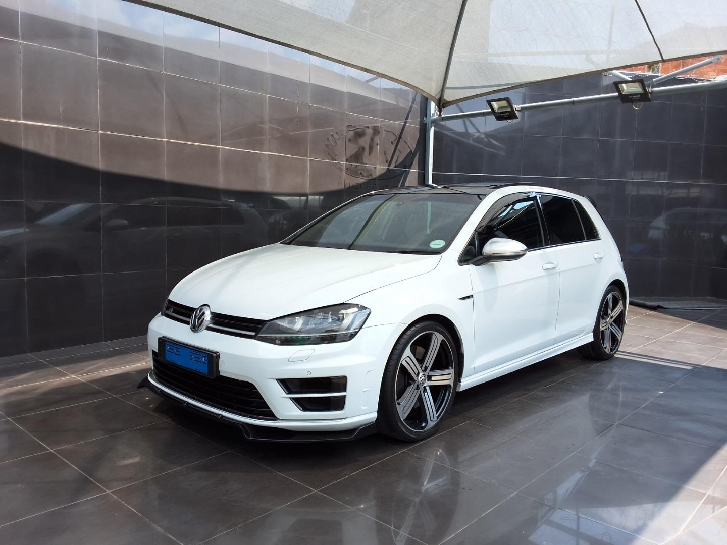 Volkswagen Golf R cars for sale in South Africa - AutoTrader