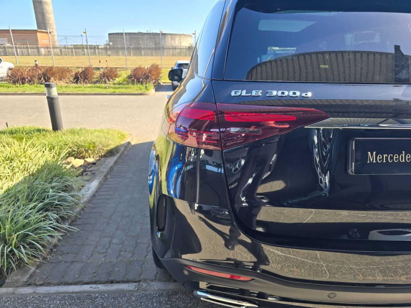 Mercedes-Benz GLE GLE300d 4Matic AMG Line Ronnies Motors Certified Pre Owned EL