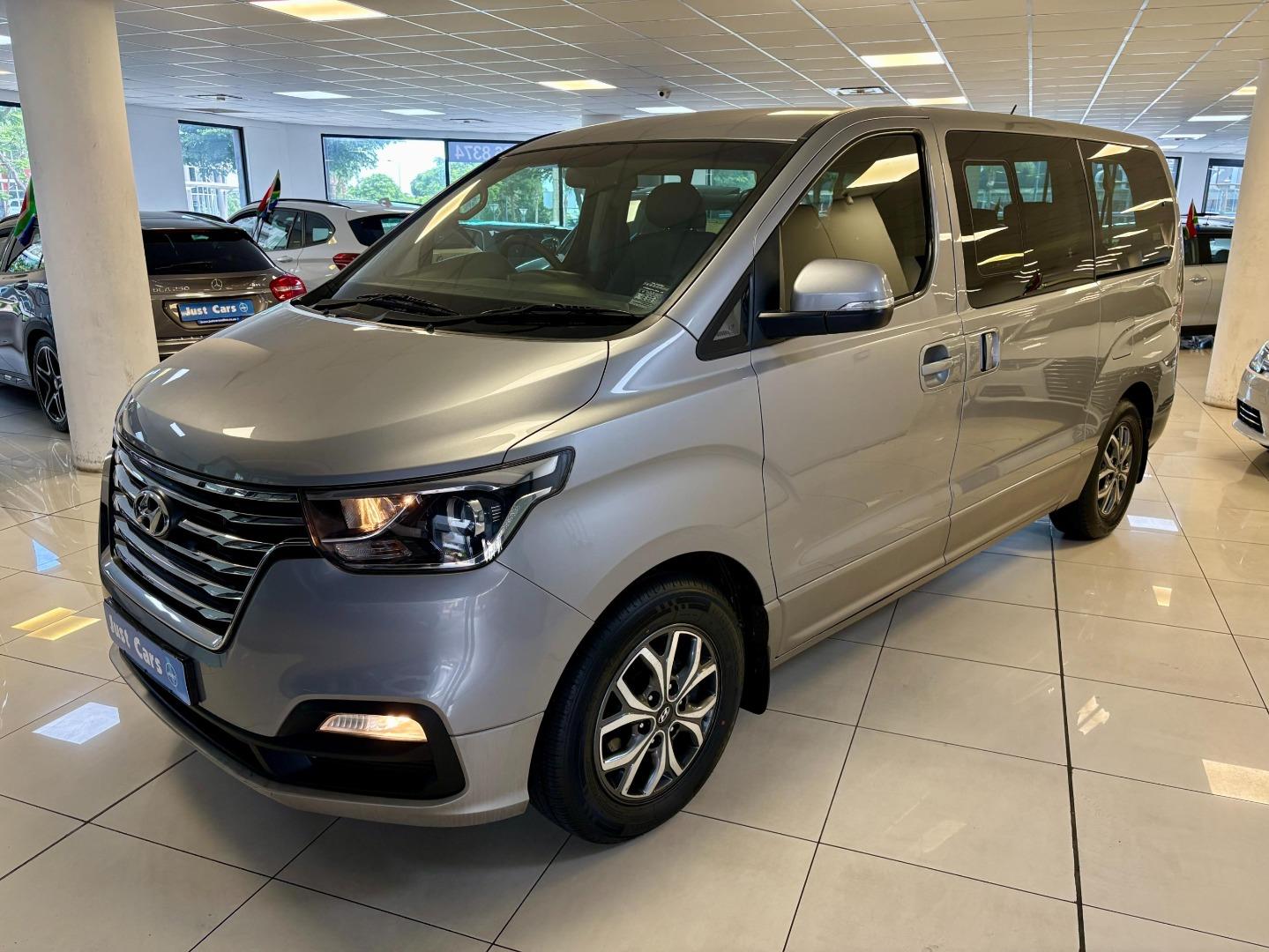Hyundai H-1 2.5 CRDI ELITE Auto 9-Seater for sale in Umhlanga - ID ...