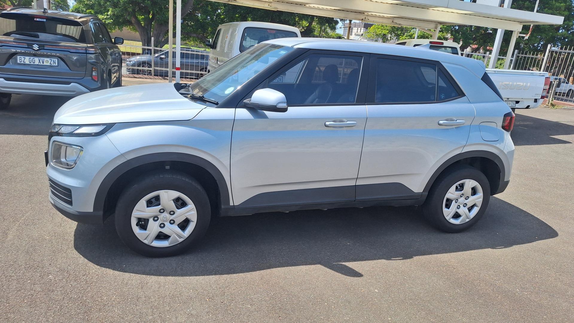 Hyundai Venue 1.2 Motion Suzuki Amanzimtoti