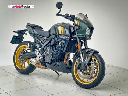 Suzuki GSX-8TT