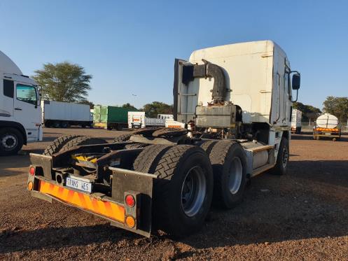 Freightliner ARGOSY Trans Wes Afslaers