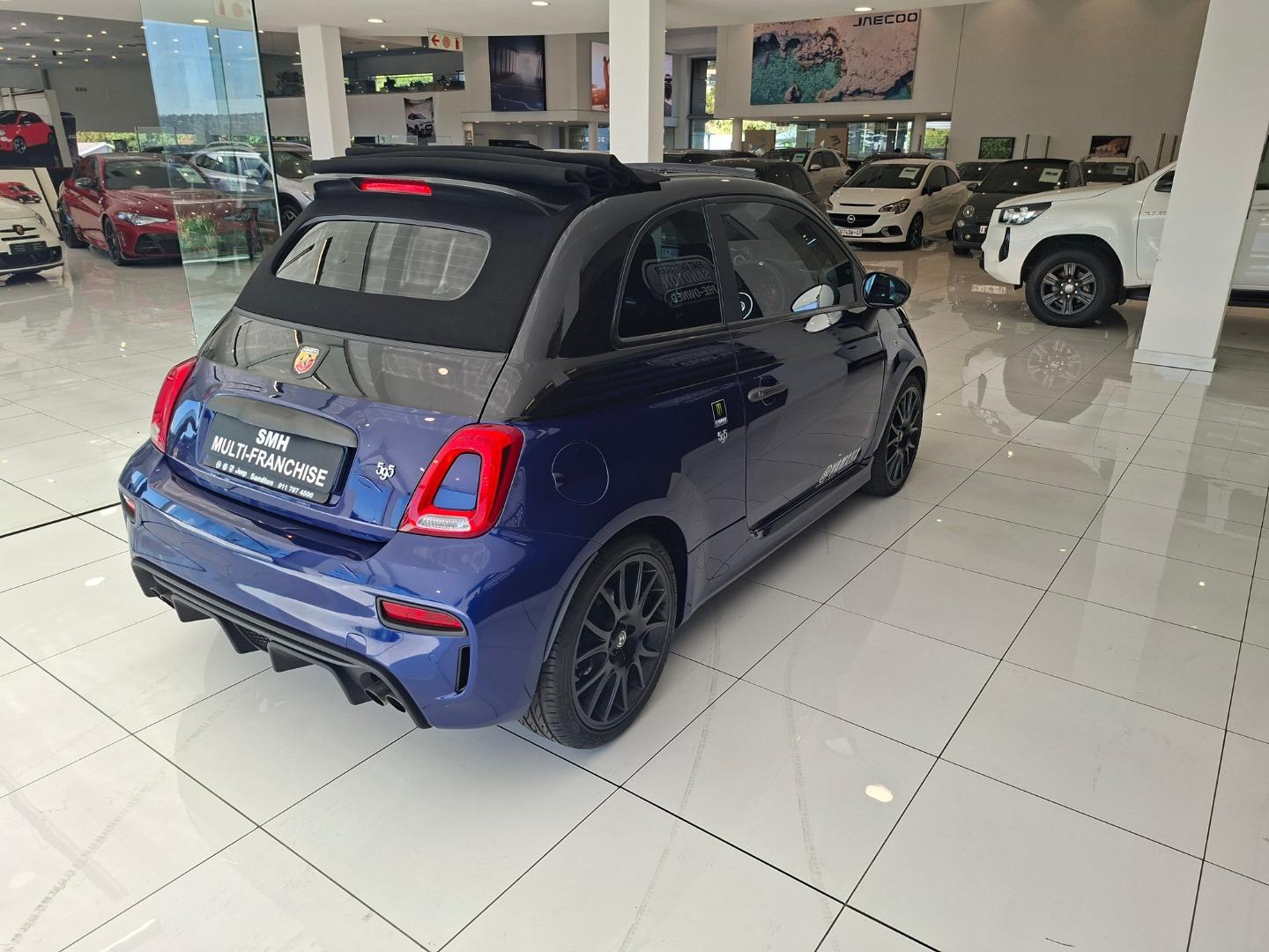 Abarth 500 500 595 Monster Energy Yamaha Cabriolet SMH-Multi Franchise Exclusive