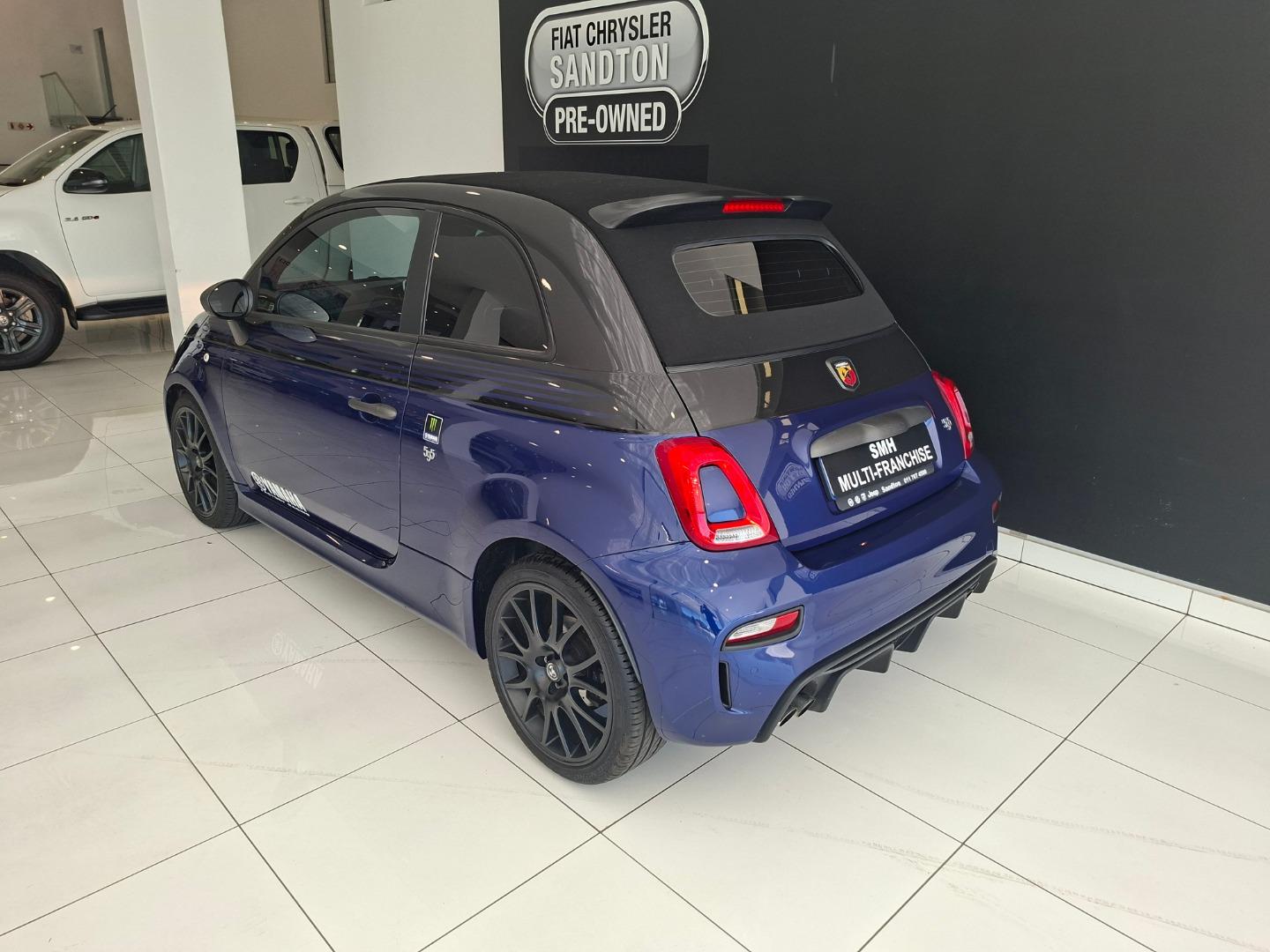 Abarth 500 500 595 Monster Energy Yamaha Cabriolet SMH-Multi Franchise Exclusive