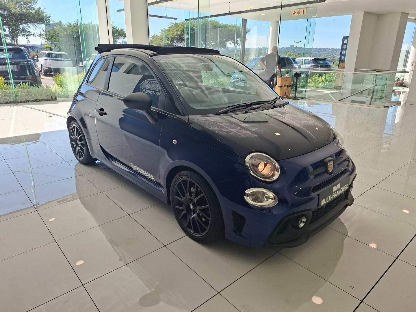 Abarth 500 500 595 Monster Energy Yamaha Cabriolet SMH-Multi Franchise Exclusive