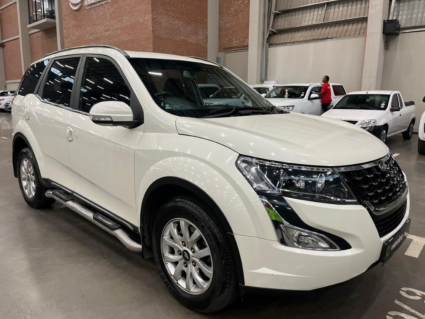 2021 Mahindra XUV500 2.2CRDe W10