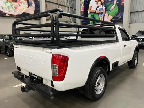 2022 Nissan Navara 2.5DDTi SE for sale