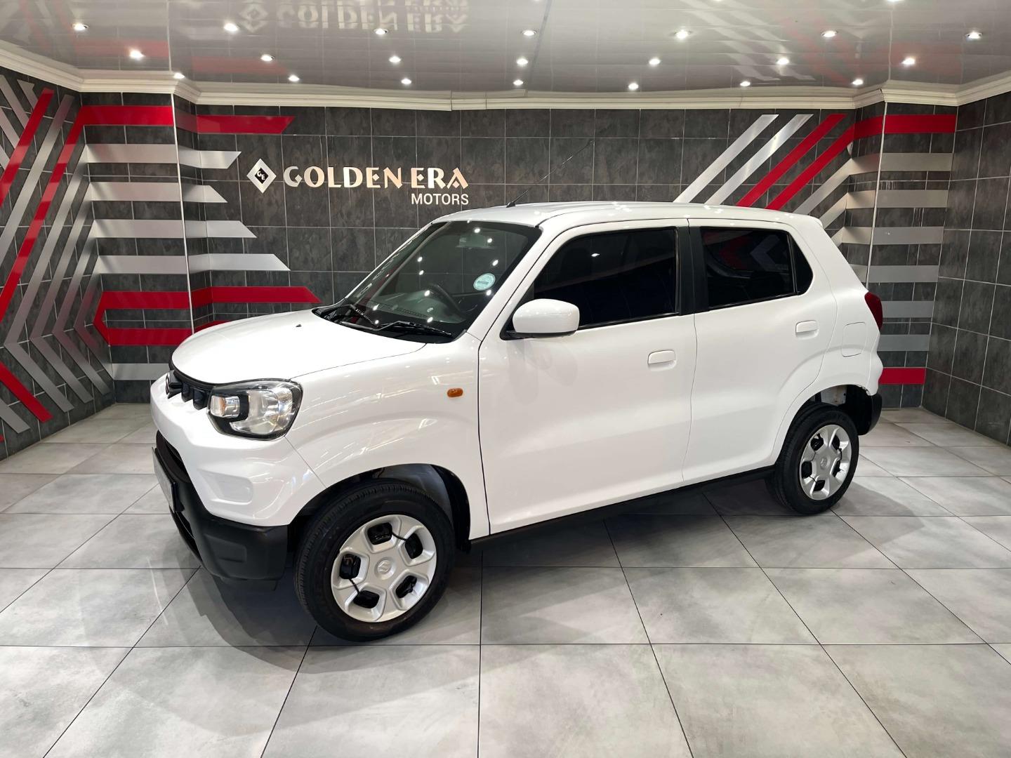 Pre-owned - 2021 White SUZUKI S-PRESSO 1.0 GL Manual with 75000 km