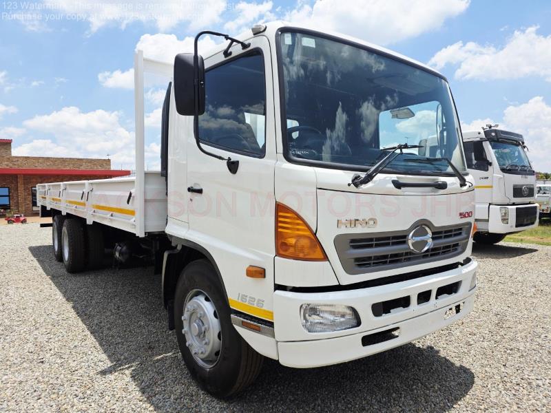N*6様 特価CARNHILL/2chAMATERAS Line Transfo Hino 500 Series 1626, 6x2, MANUAL, TAG AXEL, FITTED WITH 8.000