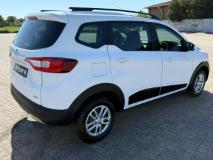 Renault Triber 1.0 Dynamique U.M.P motors