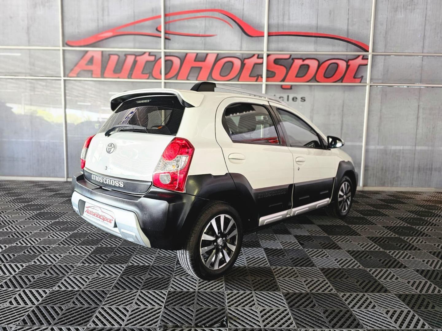 Toyota Etios Cross 1.5 Xs AutoHotSpot