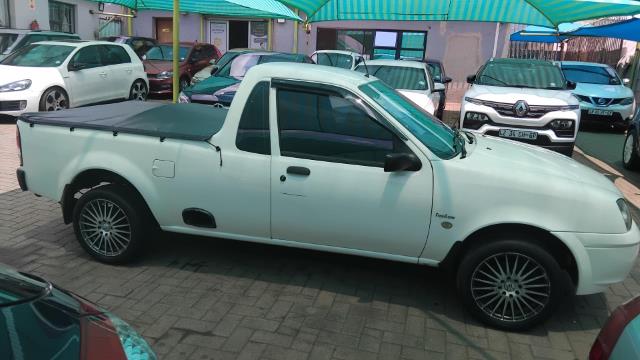 Ford Bantam 1.3i Dm Cars