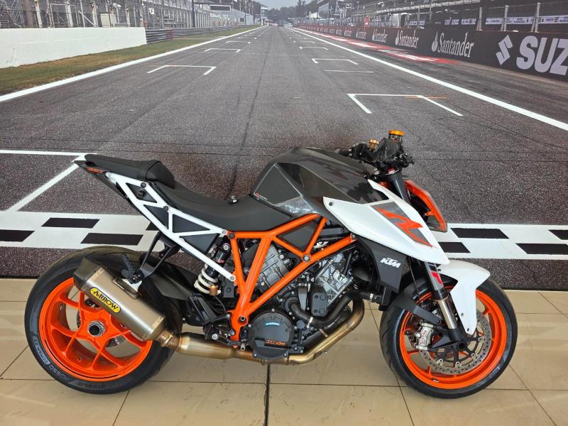 KTM 1290 Super Duke for sale in Vereeniging - ID: 28407904