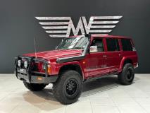 Nissan Patrol Y60 4.8 Moto Village