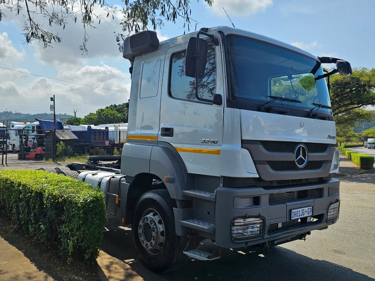 Mercedes-Benz Axor 3340 for sale in Durban - ID: 28409219 - AutoTrader