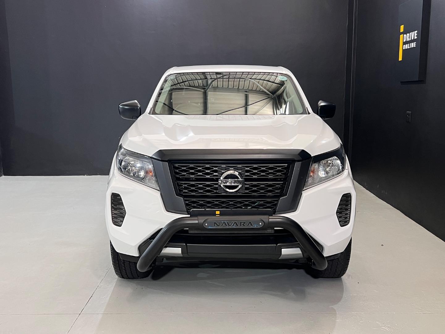 Nissan Navara 2.5DDTi Double Cab SE Plus 4x4 iDrive Online