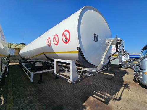 GRW TRIDEM Pomona Road Truck Sales