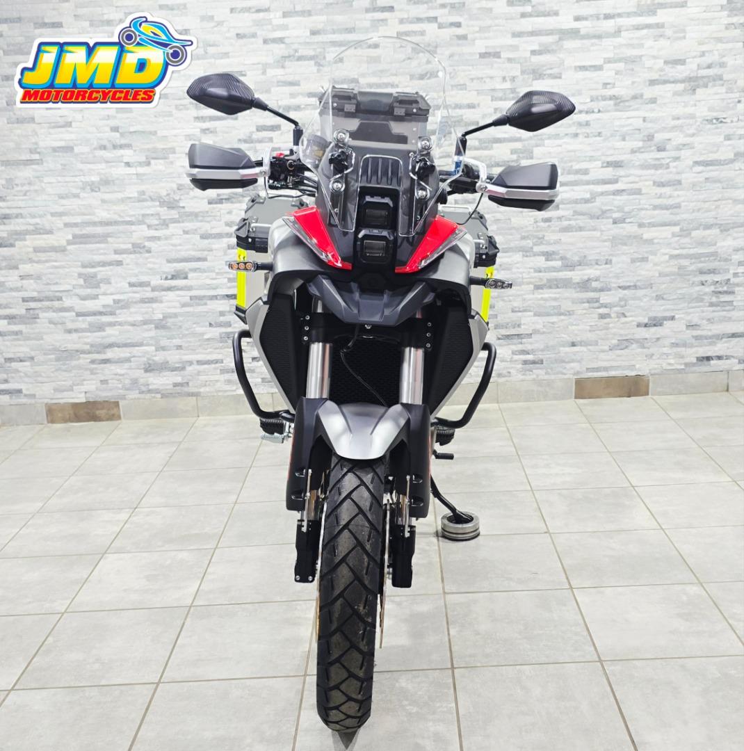 QJ Motor SRT 700 SX