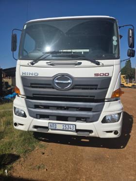 2020 Hino 500 Series Double Diff Compactor Truck for sale